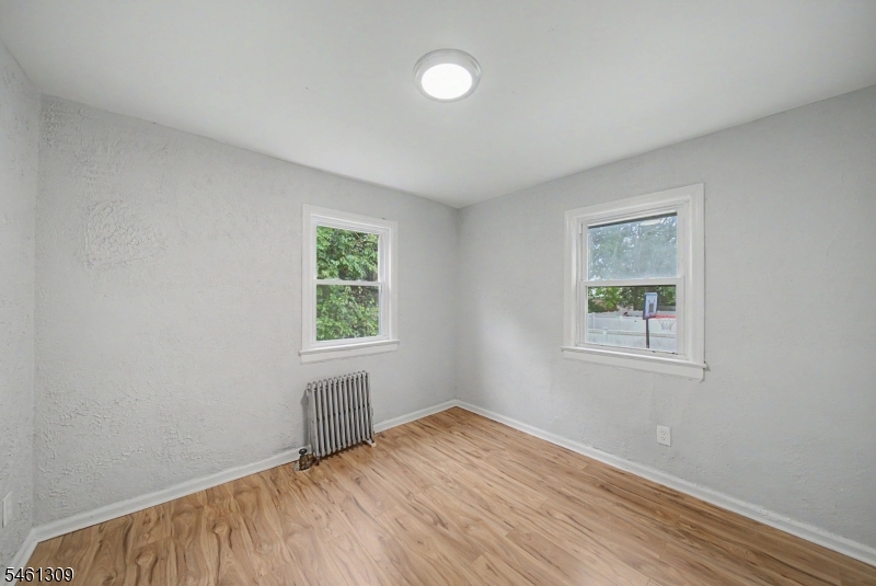 1019 Rivington Street Roselle, NJ 07203 - Photo 22 of 28 Gallery Image 22