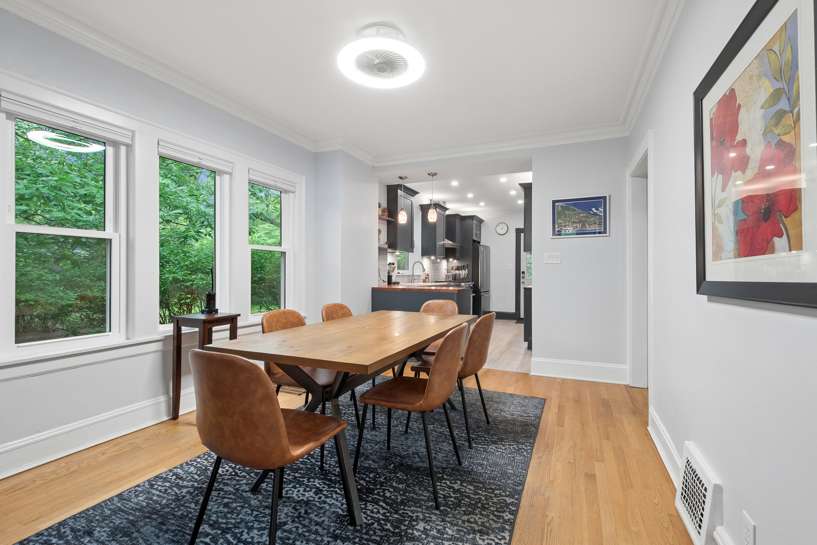2100 Forestview Road Evanston, IL 60201 - Photo 5 of 29