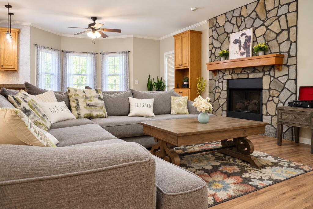 1070 Maxwell Road Blue Ridge, GA 30513 - Photo 12 of 95 Gallery Image 12