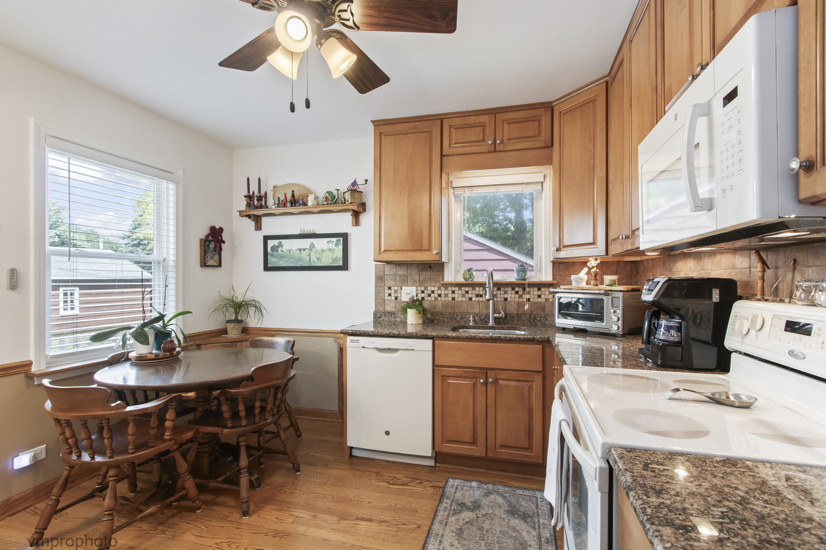 511 North Maple Street Mount Prospect, IL 60056 - Photo 9 of 26