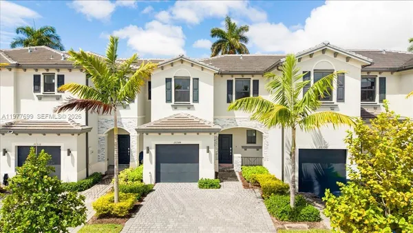 $3,700 | 20344 Northwest 6th Place, Miami Gardens, FL 33169