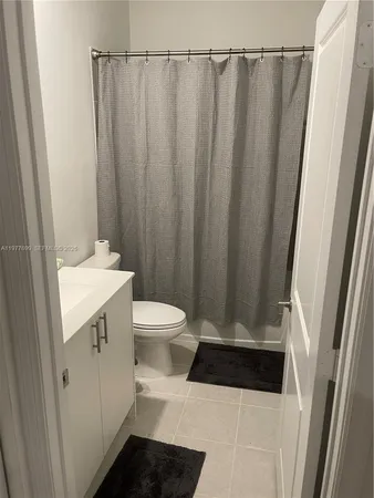 $3,700 | 20344 Northwest 6th Place, Miami Gardens, FL 33169