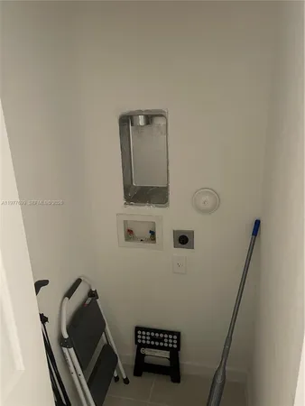 $3,700 | 20344 Northwest 6th Place, Miami Gardens, FL 33169