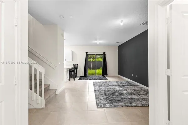 $3,700 | 20344 Northwest 6th Place, Miami Gardens, FL 33169