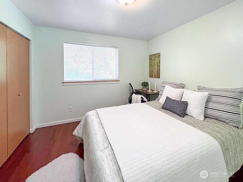 7932 Delridge Way Southwest Seattle, WA 98106 - Photo 13 of 21 Gallery Image 13
