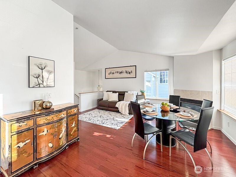 7932 Delridge Way Southwest Seattle, WA 98106 - Photo 5 of 21 Gallery Image 5