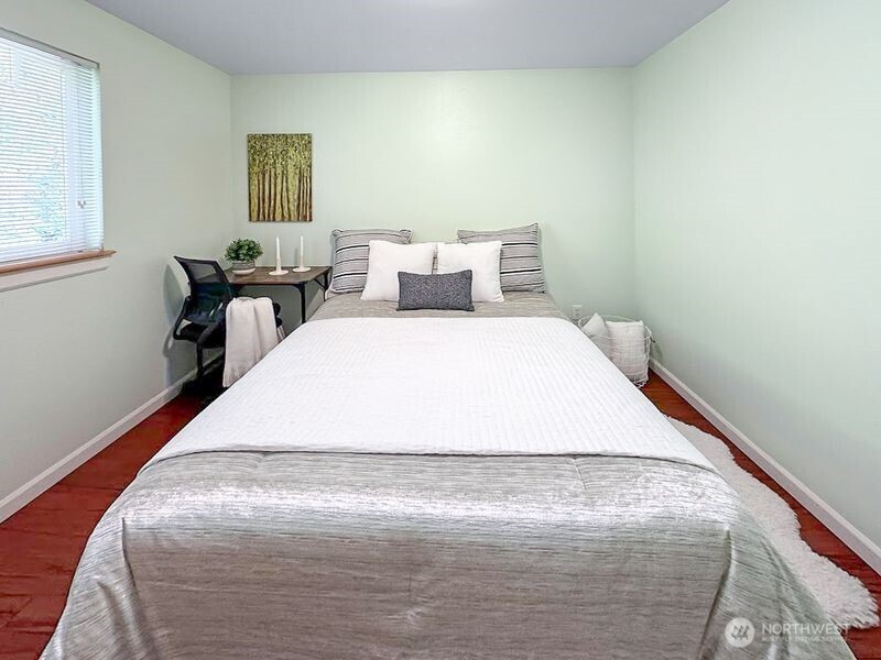 7932 Delridge Way Southwest Seattle, WA 98106 - Photo 8 of 21 Gallery Image 8