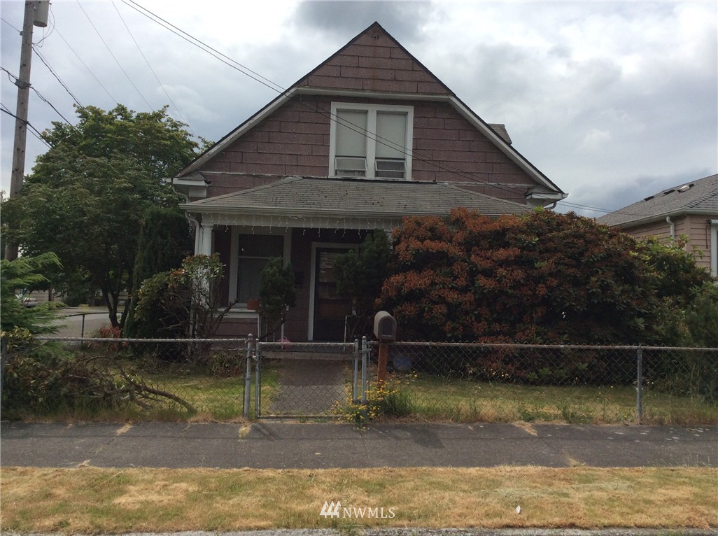 545 Morris Avenue South Renton, WA 98057 - Photo 1 of 12