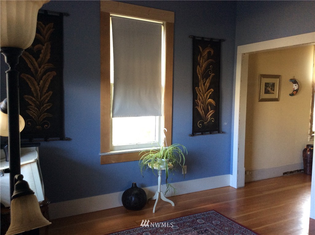 545 Morris Avenue South Renton, WA 98057 - Photo 6 of 12