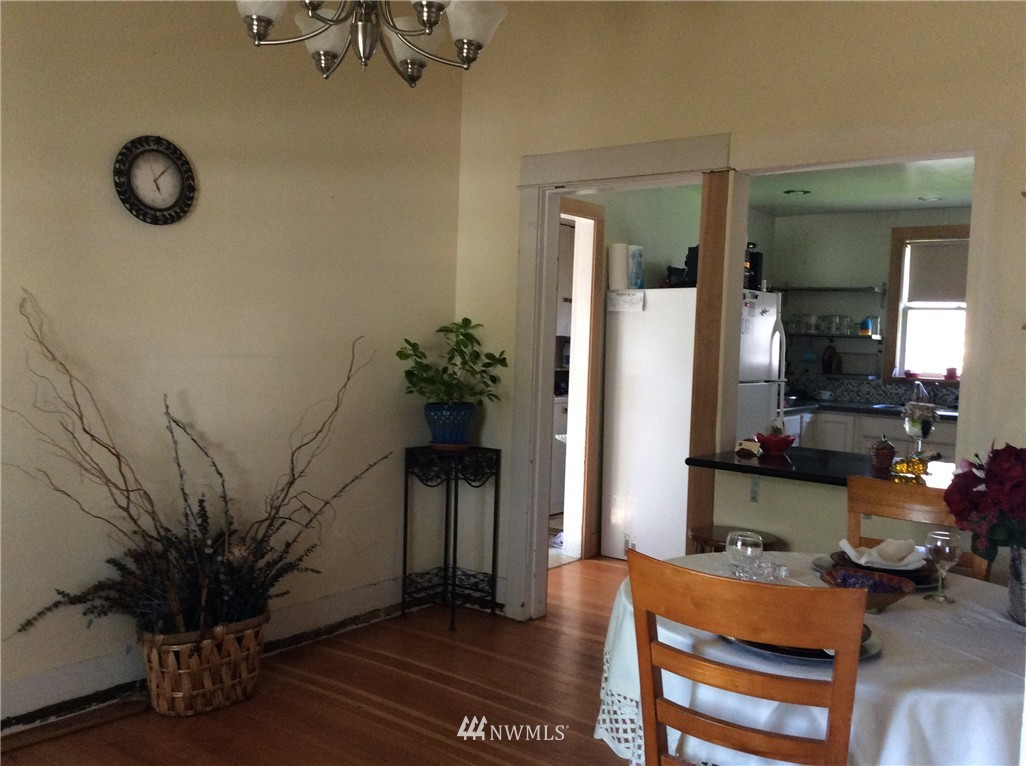 545 Morris Avenue South Renton, WA 98057 - Photo 9 of 12