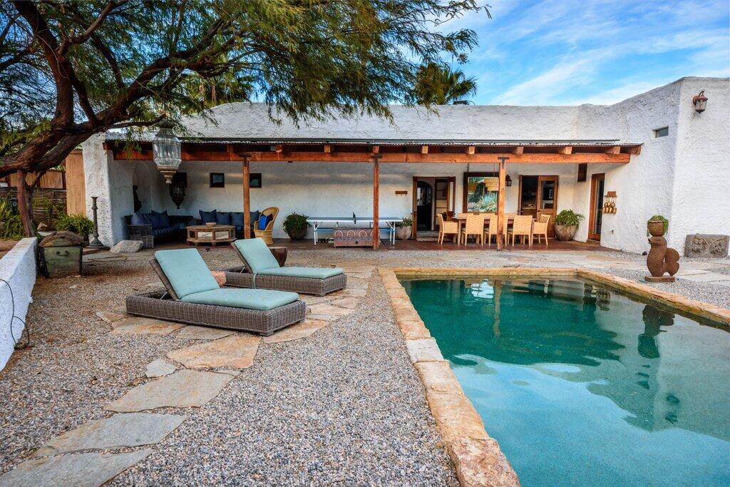 71607 Sahara Road Rancho Mirage, CA 92270 - Photo 72 of 118 SA - 16.jpg-pool -lounge & covered patio