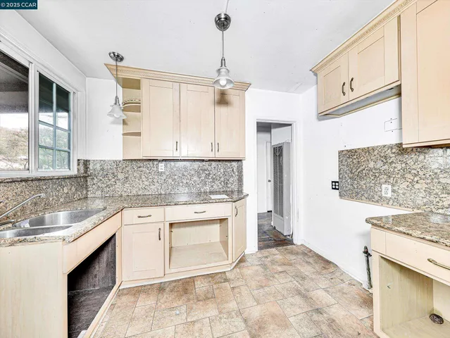 $350,000 | 108 Revere Street, Vallejo, CA 94591