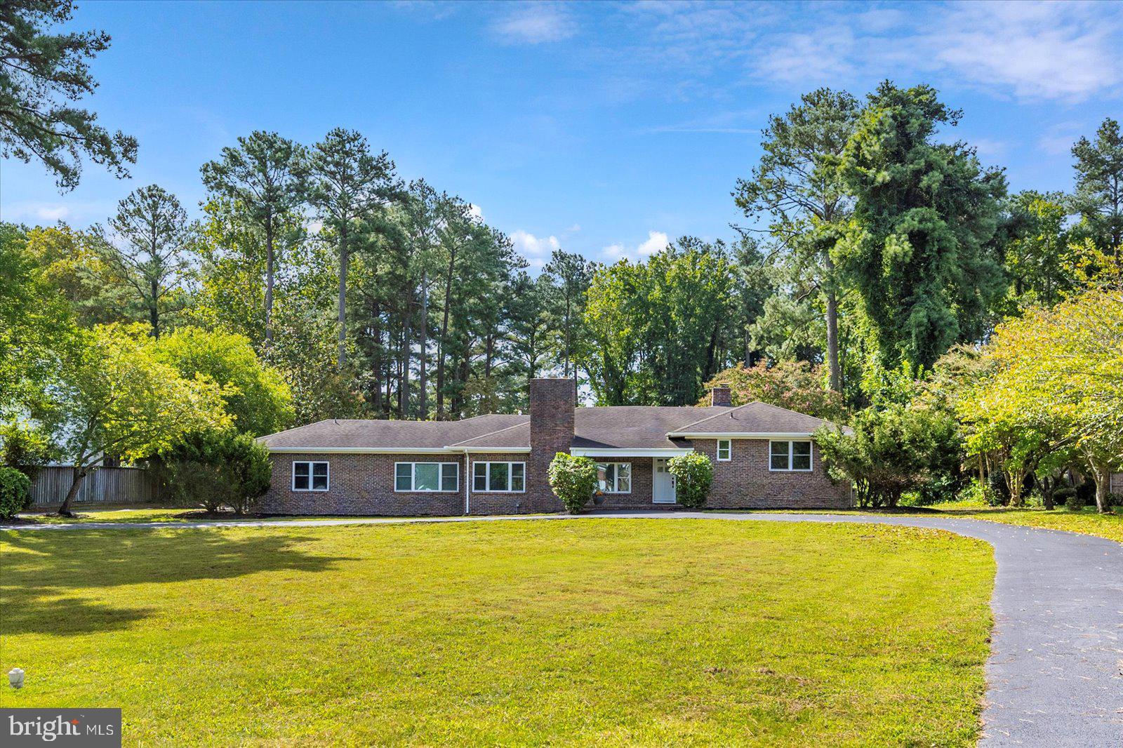 1105 Riverside Drive Salisbury, MD 21801 - Photo 1 of 70 Mid-Century Modern