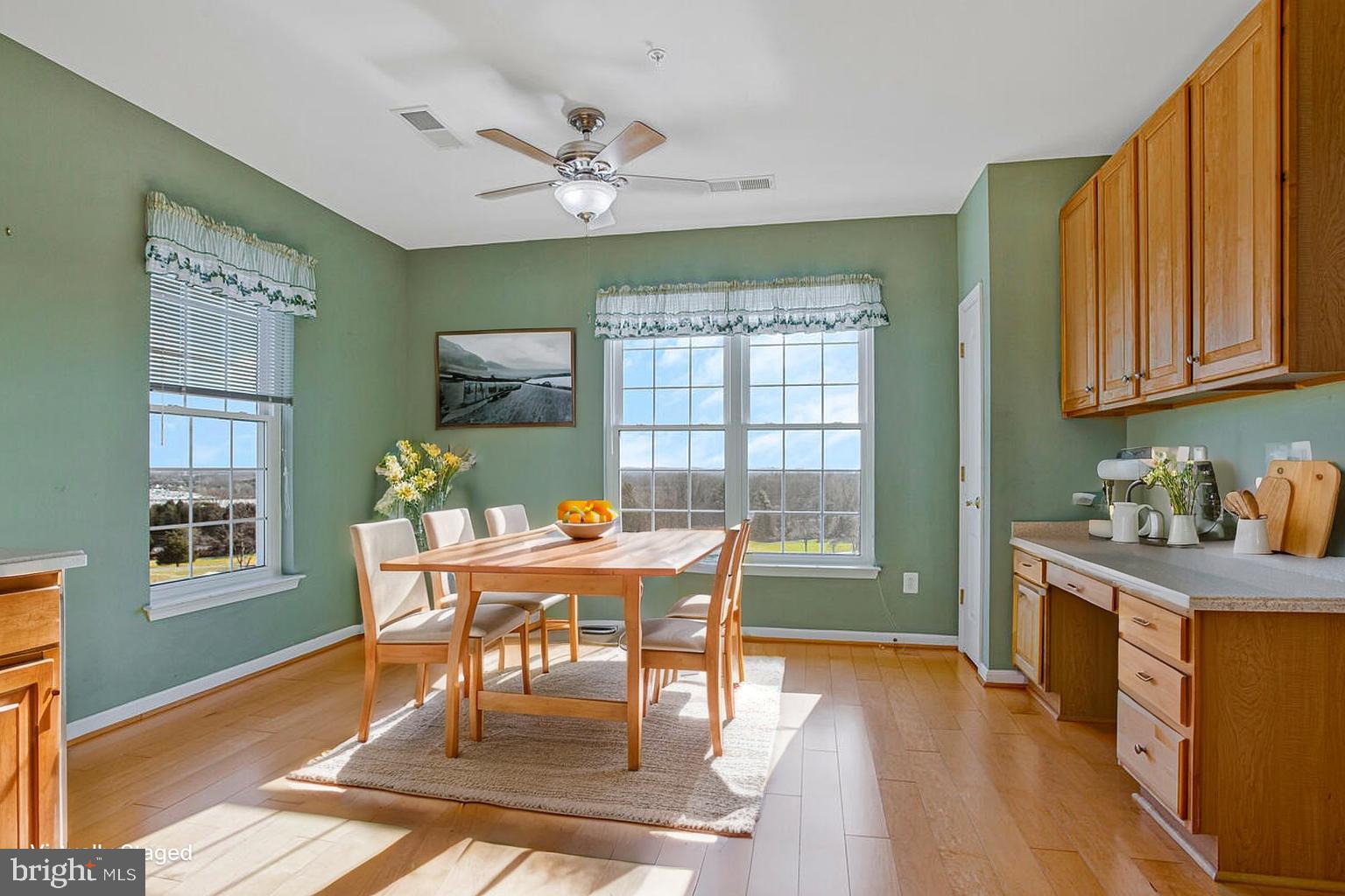 7325 Brookview Road, Unit 403 Elkridge, MD 21075 - Photo 19 of 65 Kitchen Breakfast Area (virtually staged)