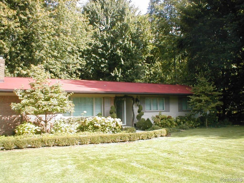 8618 Rucker Road Grosse Ile, MI 48138 - Photo 23 of 23 P1010452.jpg