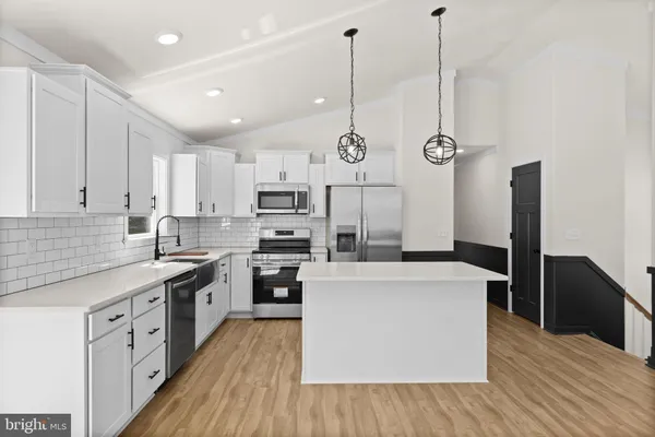 $464,900 | 28264 Mine Run Road, Rhoadesville, VA 22542