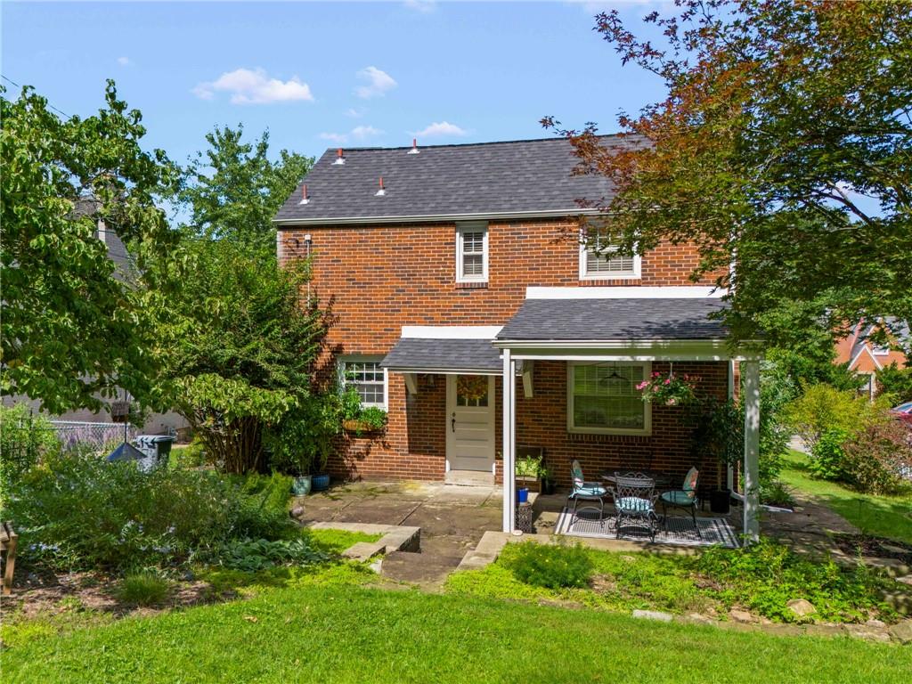322 Vanadium Road Pittsburgh, PA 15243 - Photo 7 of 32 Gallery Image 7