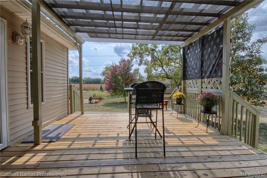47097 Bemis Road Belleville, MI 48111 - Photo 29 of 34 29_Deck_2nd_View.jpg
