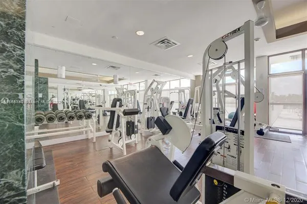 $2,800 | 6770 Indian Creek Drive, Unit 5S, Miami Beach, FL 33141