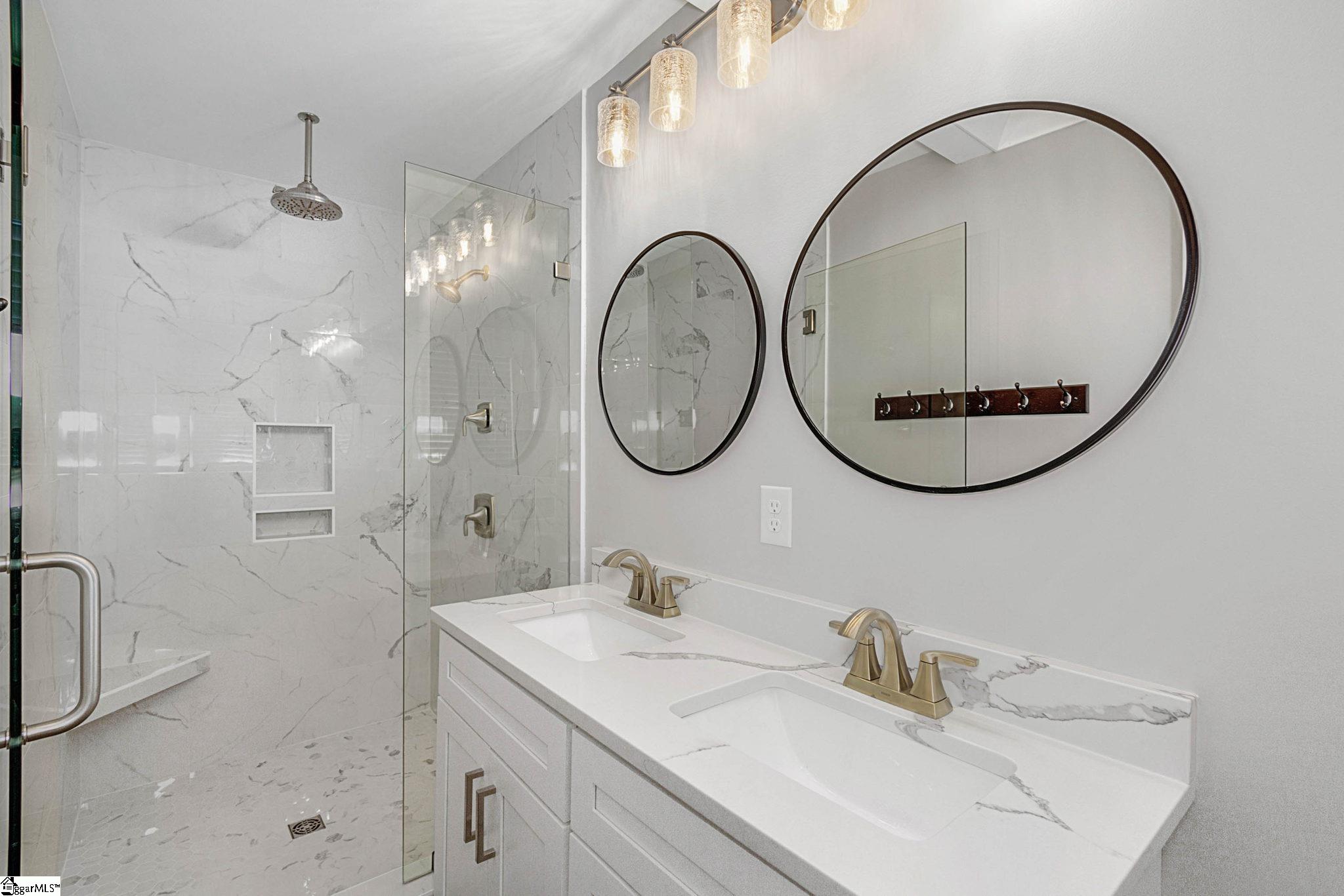 201 Rollingreen Road Greenville, SC 29615 - Photo 21 of 36 Gallery Image 21