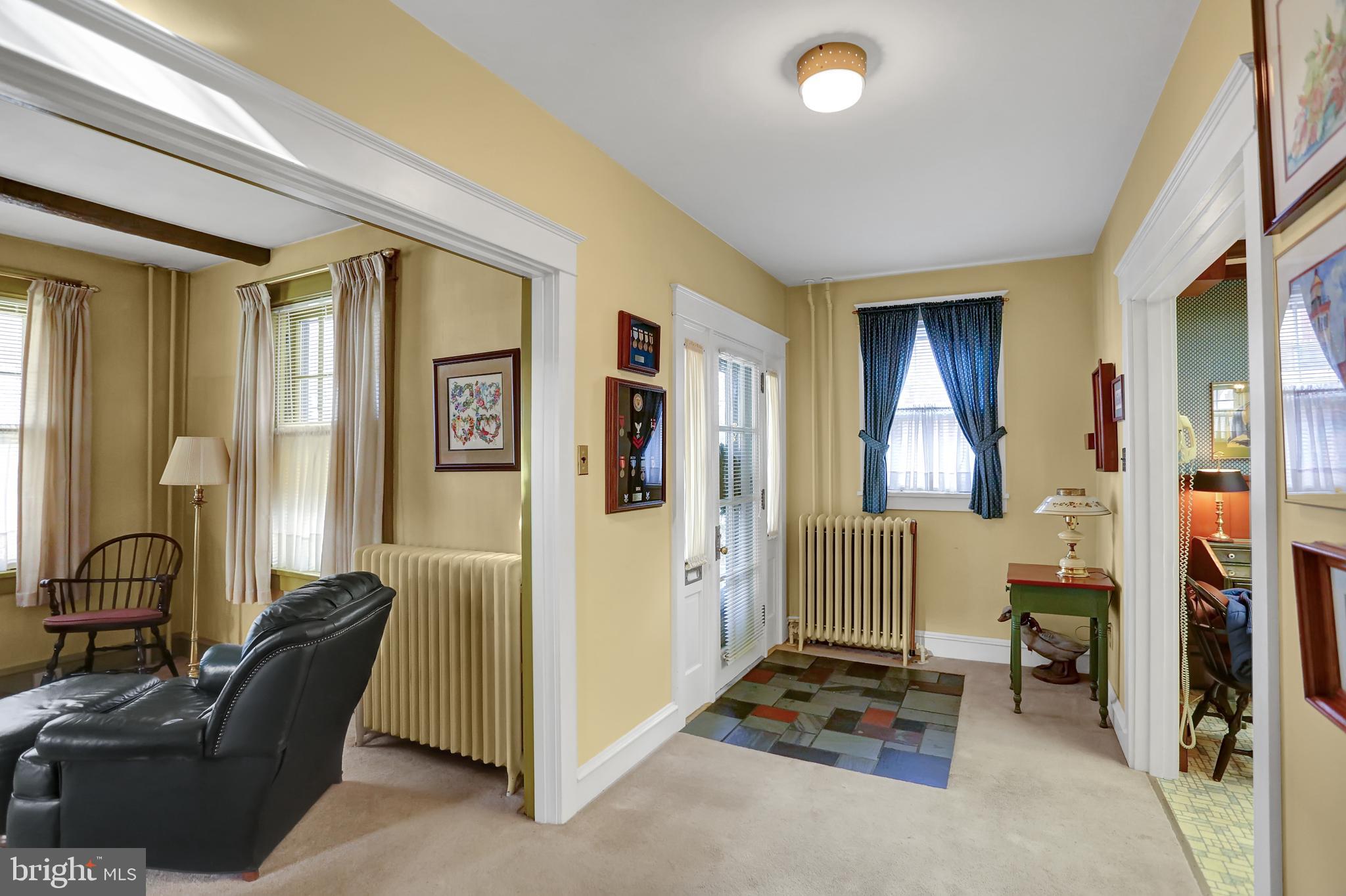 54 Upland Road Reading, PA 19609 - Photo 4 of 32 Gallery Image 4