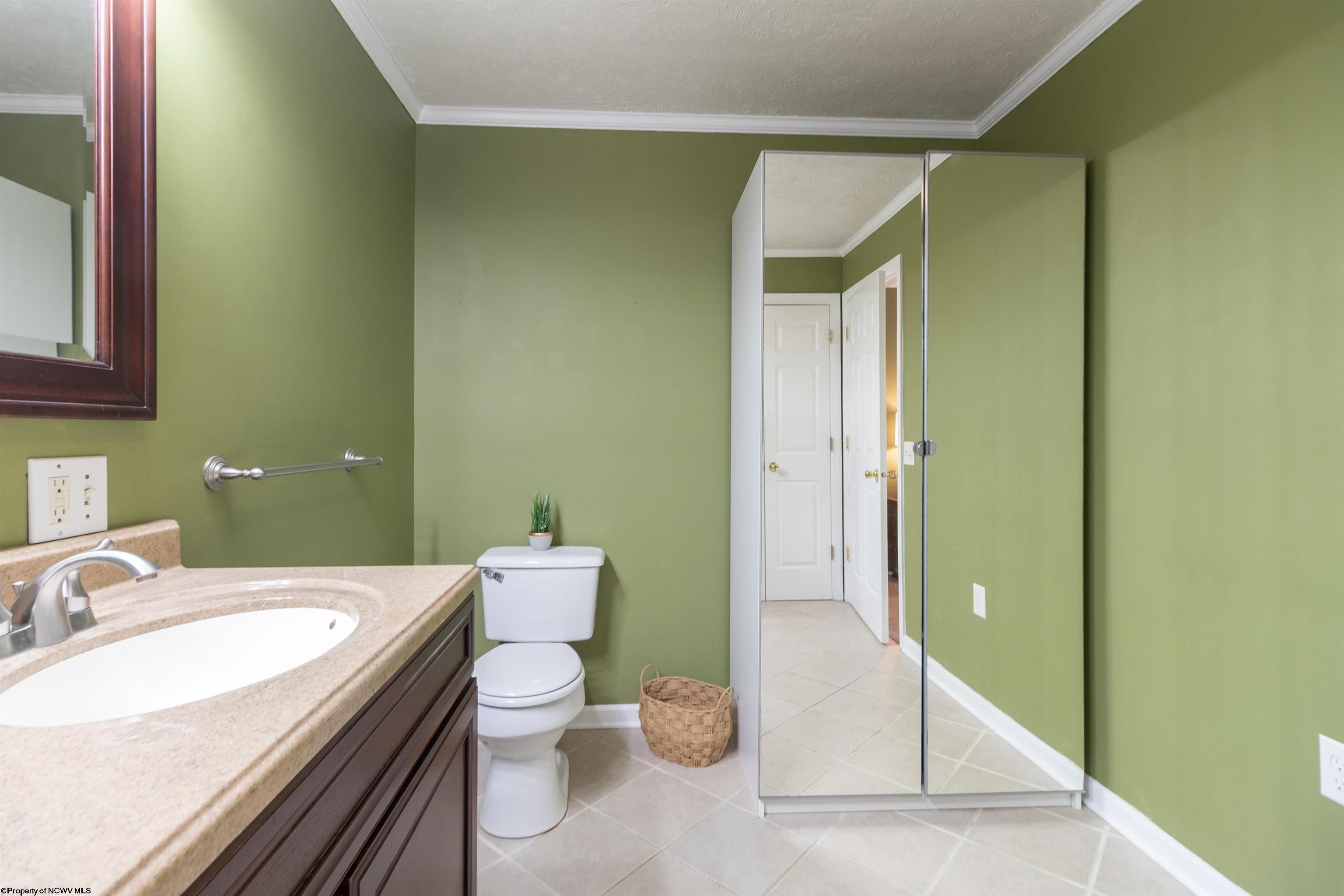 252 Sherwood Road Bridgeport, WV 26330 - Photo 21 of 44 Gallery Image 21