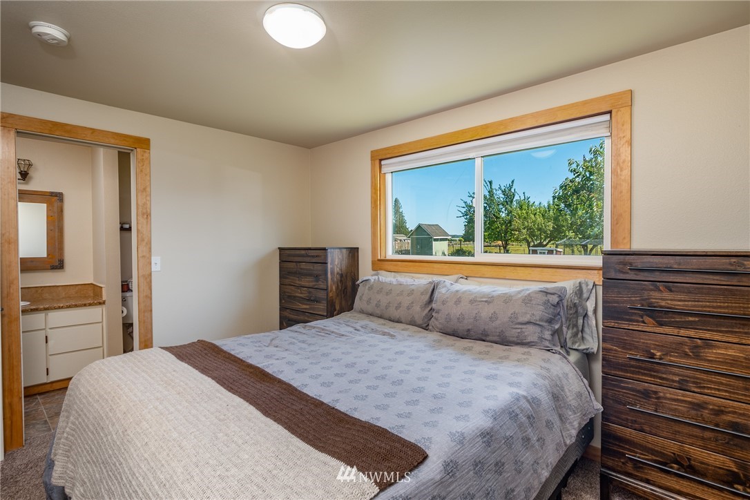 15900 McLean Road Mount Vernon, WA 98273 - Photo 15 of 31