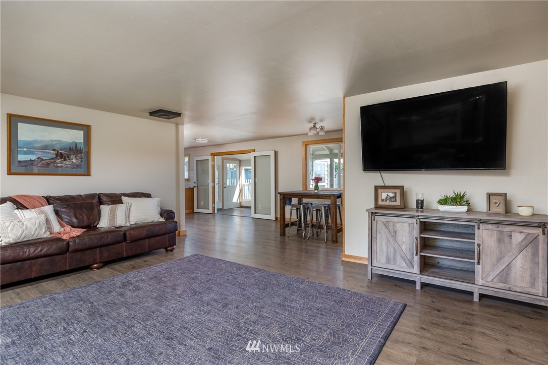 15900 McLean Road Mount Vernon, WA 98273 - Photo 4 of 31