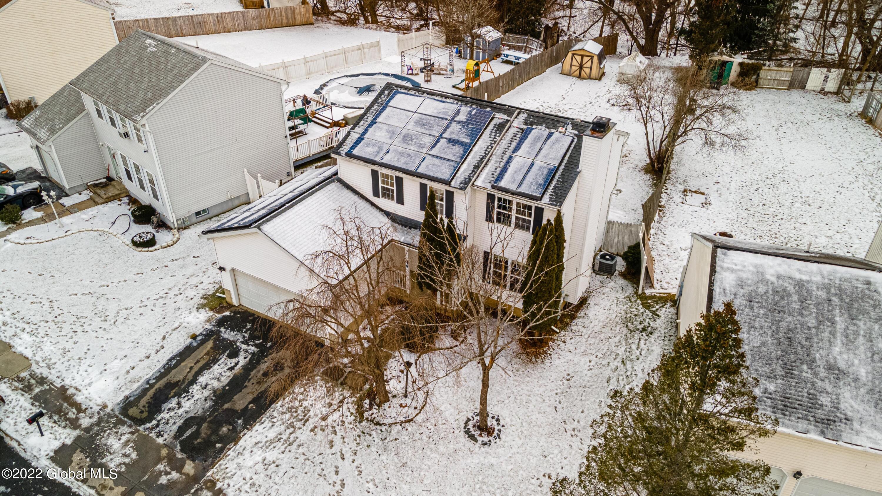 44 Wynantskill Way Troy, NY 12180 - Photo 2 of 35 44 Wynantskill Way