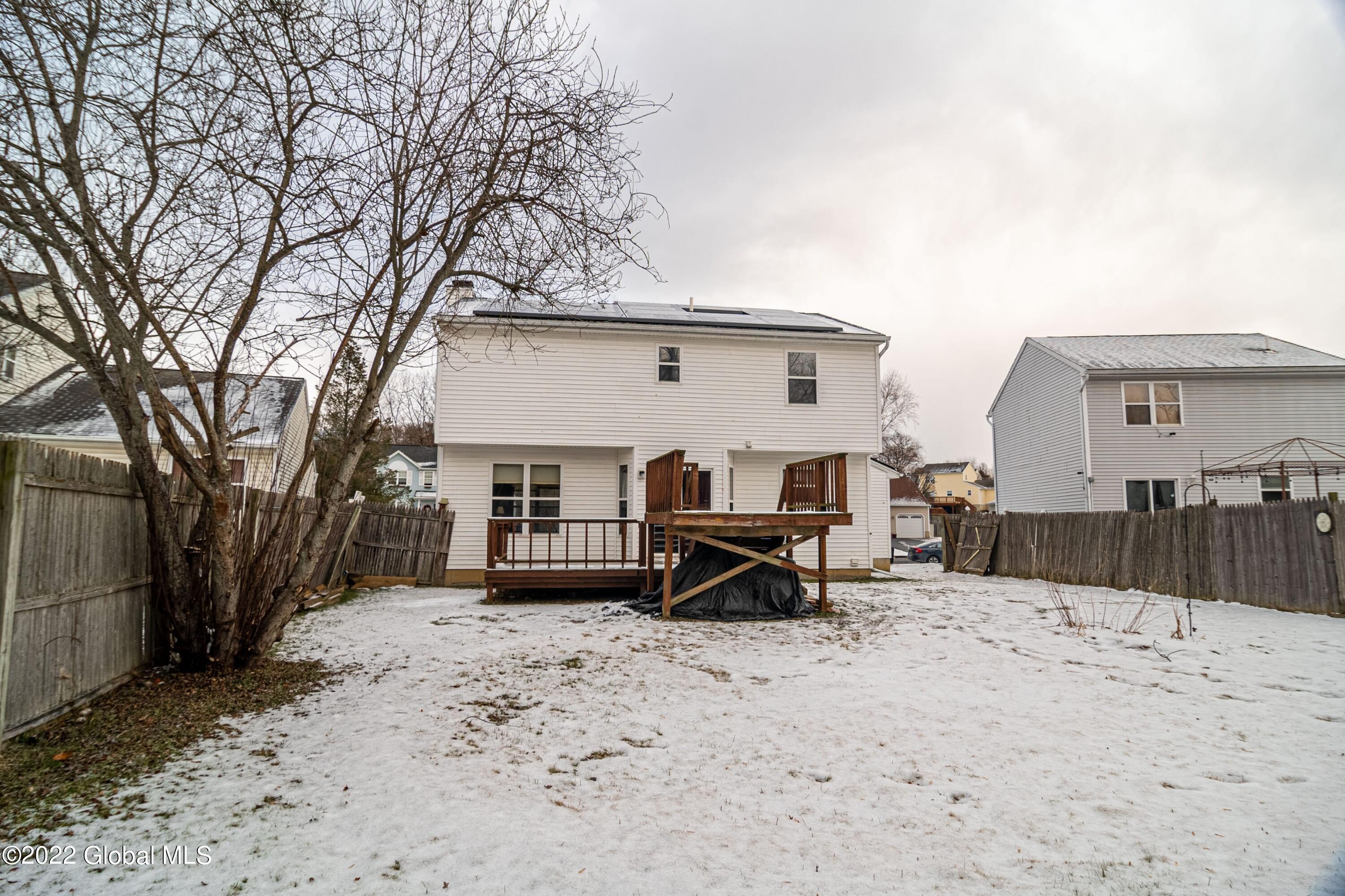 44 Wynantskill Way Troy, NY 12180 - Photo 31 of 35 44 Wynantskill Way-33