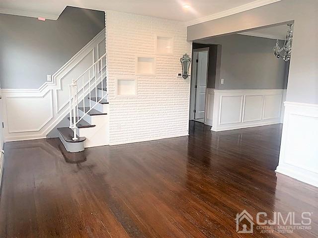 156 East Hill Road Colonia, NJ 07067 - Photo 4 of 33 a view of entryway with wooden floor