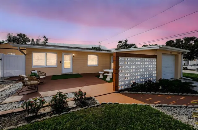 $425,000 | 5880 81st Avenue North, Pinellas Park, FL 33781