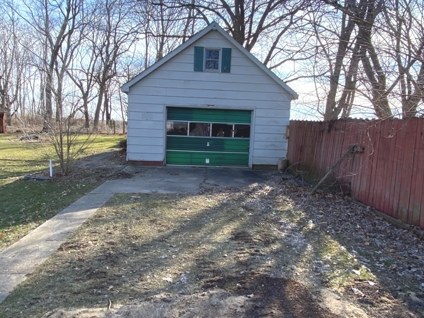 404 North Main Coleta, IL 61081 - Photo 31 of 32 a view of a house with a yard