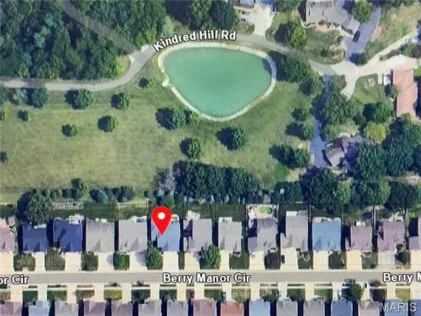 $469,500 | 193 Berry Manor Circle, St. Peters, MO 63376