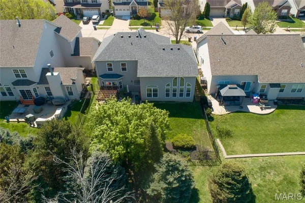 $469,500 | 193 Berry Manor Circle, St. Peters, MO 63376