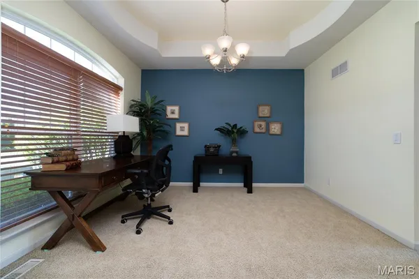 $469,500 | 193 Berry Manor Circle, St. Peters, MO 63376