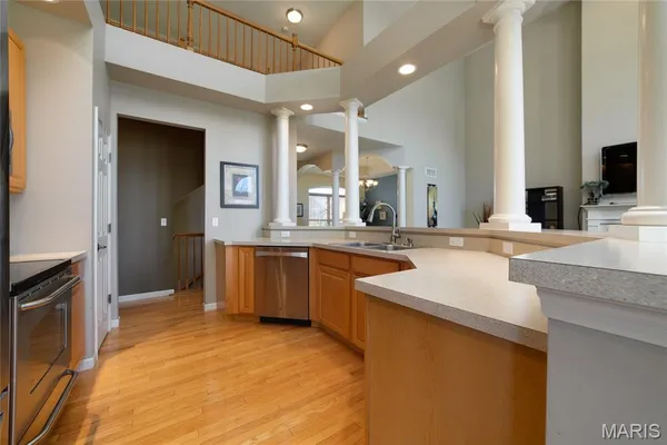 $469,500 | 193 Berry Manor Circle, St. Peters, MO 63376
