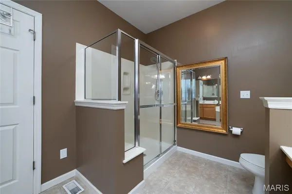 $469,500 | 193 Berry Manor Circle, St. Peters, MO 63376