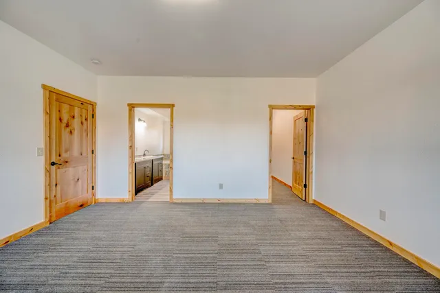 $765,000 | 695 Dow Prong Road, Wyarno, WY 82845