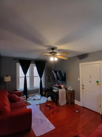 $249,000 | 7120 West Highland Avenue, Chicago, IL 60631