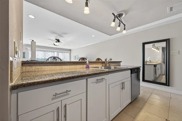 $191,500 | 15575 Marina Drive, Unit 217C, Montgomery, TX 77356