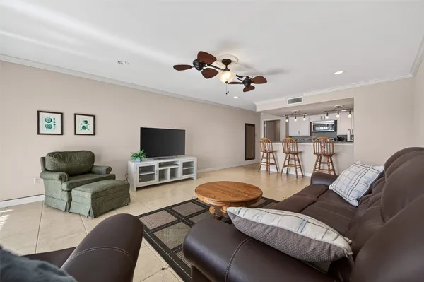 $191,500 | 15575 Marina Drive, Unit 217C, Montgomery, TX 77356