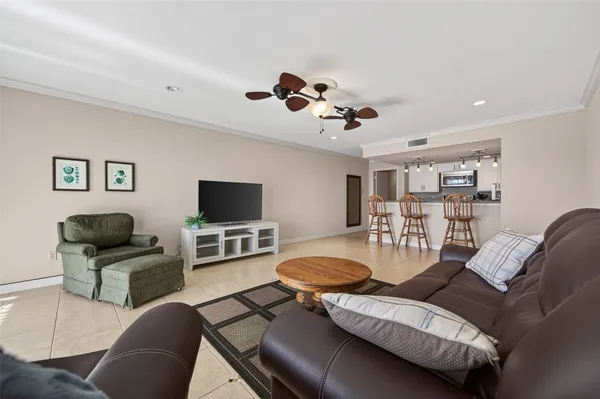 $191,500 | 15575 Marina Drive, Unit 217C, Montgomery, TX 77356