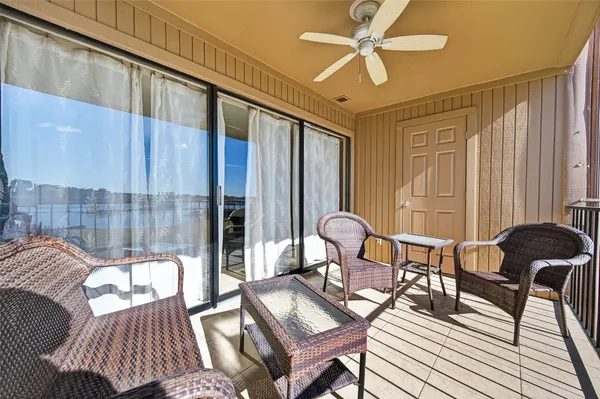 $191,500 | 15575 Marina Drive, Unit 217C, Montgomery, TX 77356