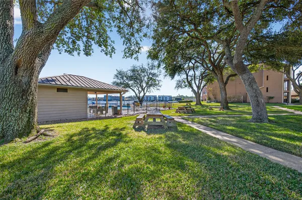 $191,500 | 15575 Marina Drive, Unit 217C, Montgomery, TX 77356