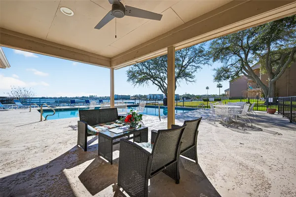 $197,500 | 15575 Marina Drive, Unit 217C, Montgomery, TX 77356