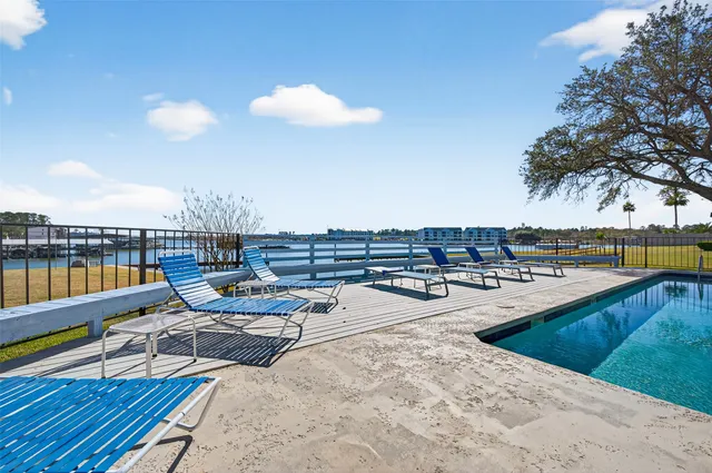 $197,500 | 15575 Marina Drive, Unit 217C, Montgomery, TX 77356