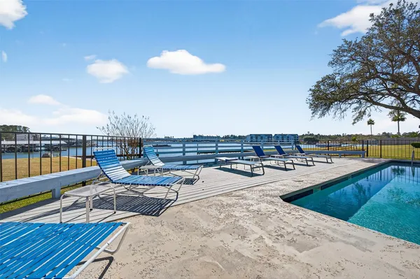 $191,500 | 15575 Marina Drive, Unit 217C, Montgomery, TX 77356