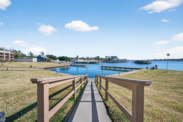 $197,500 | 15575 Marina Drive, Unit 217C, Montgomery, TX 77356