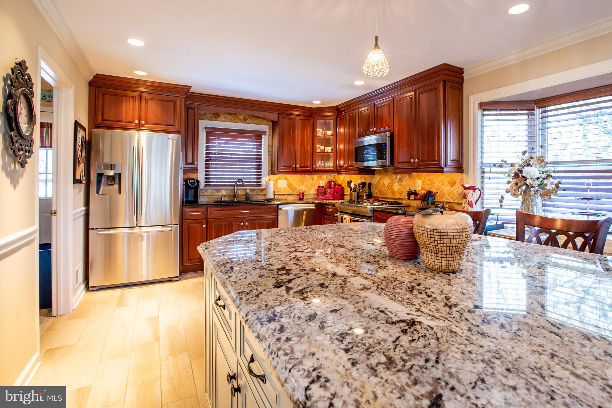 7 Weyburne Road Hamilton, NJ 08690 - Photo 14 of 54 Gallery Image 14